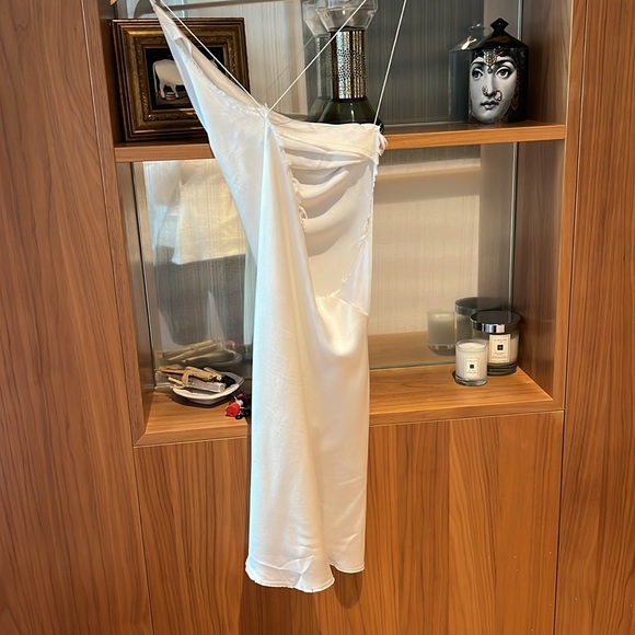 ARE YOU AM I Ninfa Silk White Mini Dress - Picture 4 of 10